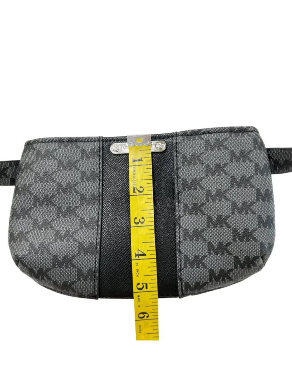 Michael Kors NWOT Monogrammed Adjustable Belt Bag Back Grey Size L/XL